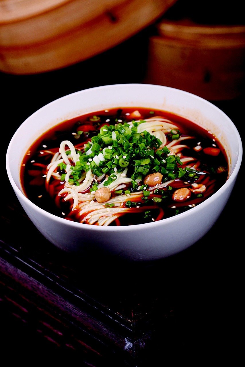 重庆小面 · Chongqing Noodles