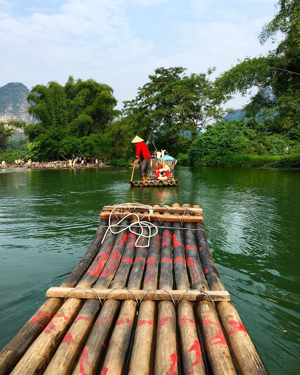 漓江山水 · Li River Scenery