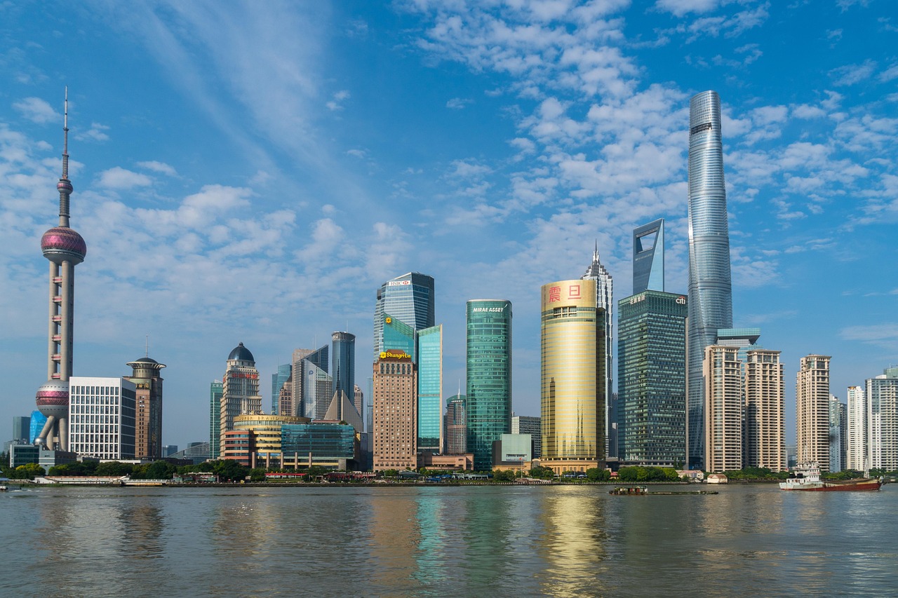 陆家嘴滨江 · Lujiazui Waterfront